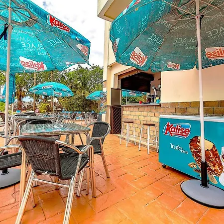 Las America Studio El Dorado With Pool Apartment